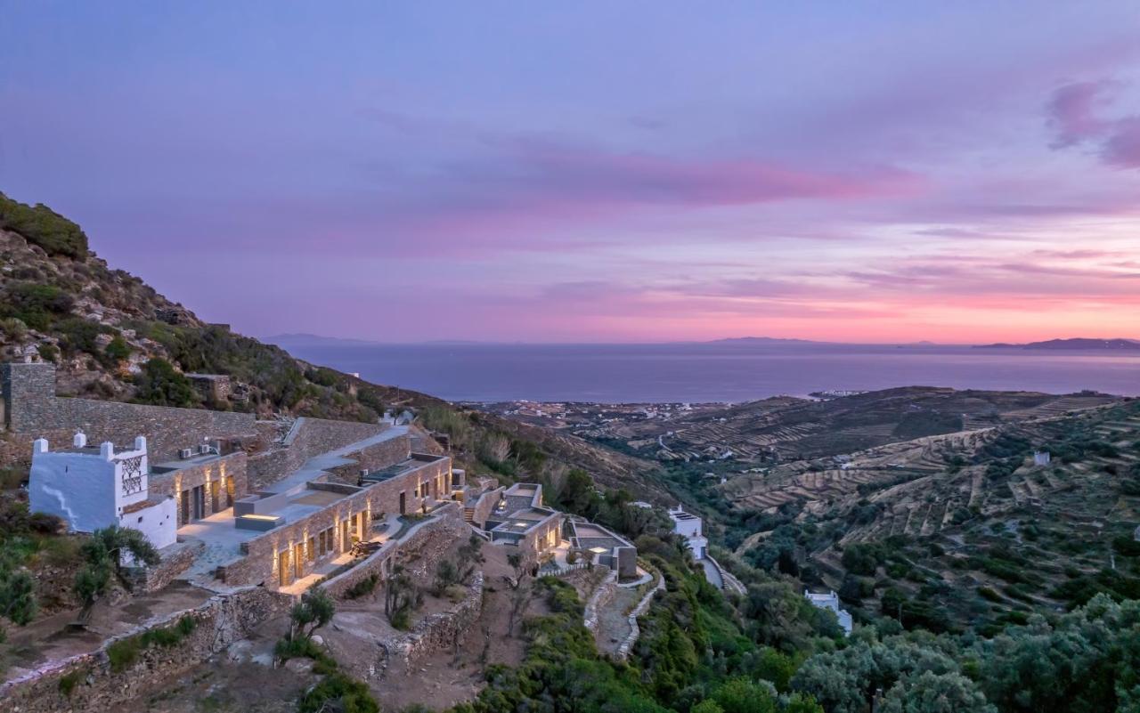 Tinos Dove Suites Triandaros  Exterior photo