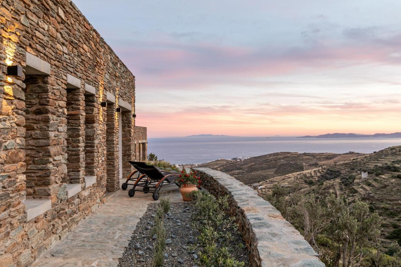 Tinos Dove Suites Triandaros  Exterior photo