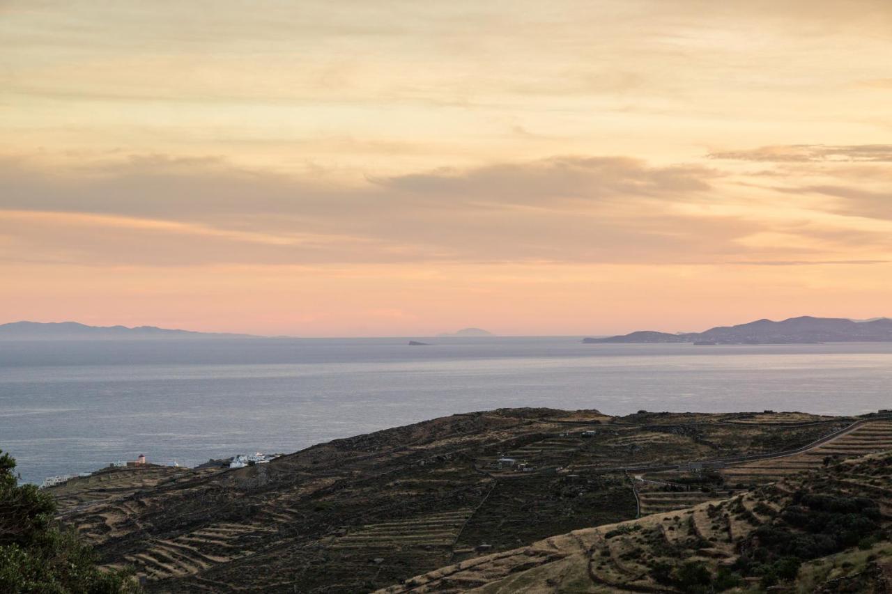Tinos Dove Suites Triandaros  Exterior photo